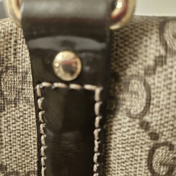 👜 Gucci GG Supreme Boston Satchel - Picture 12 of 15